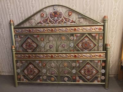 new king size bed Iran and steel material made Best quality