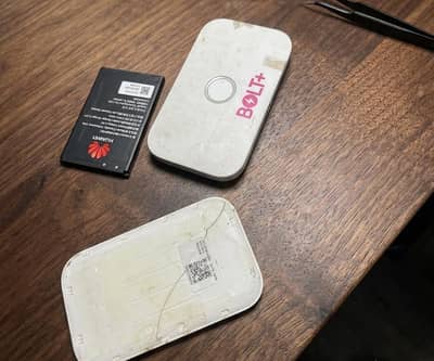 Zong 4g  Bolt + Device