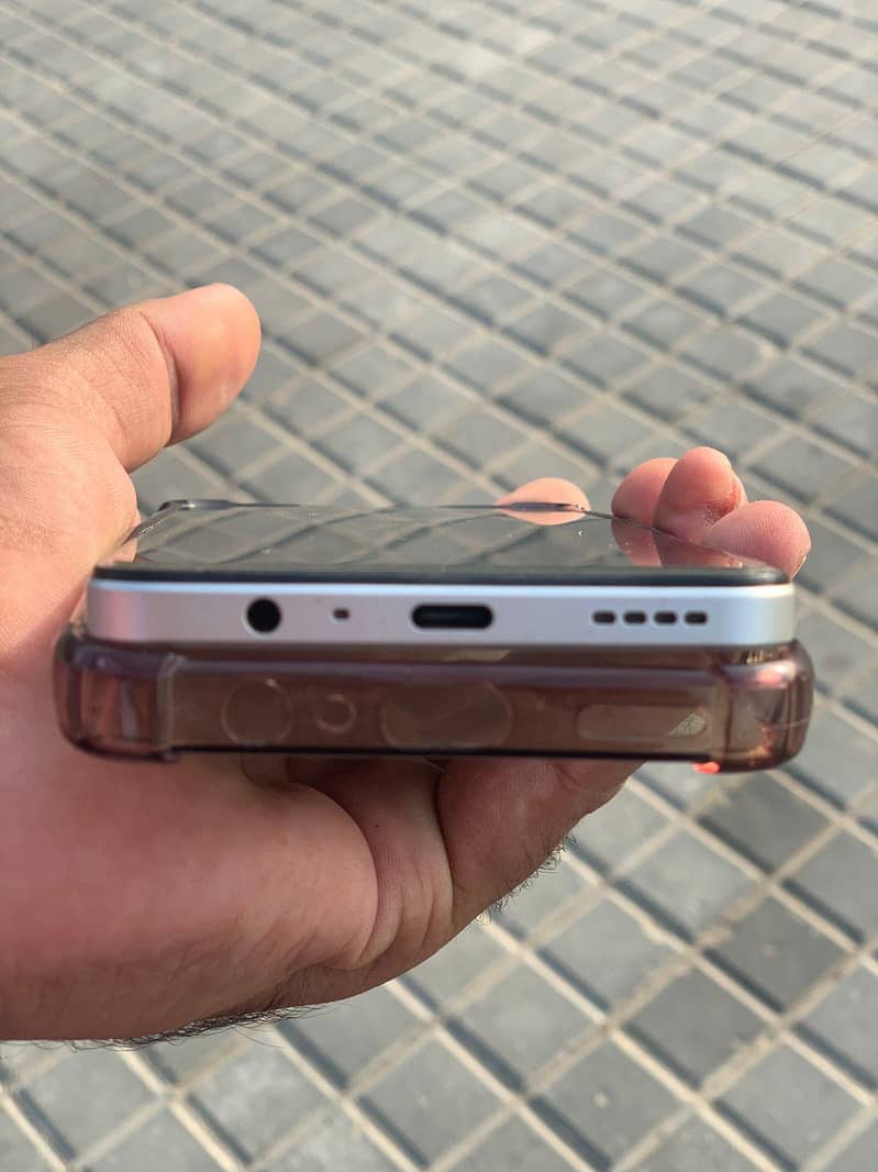 Realme C71 1