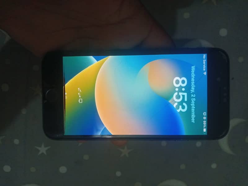 Apple iPhone 8 5