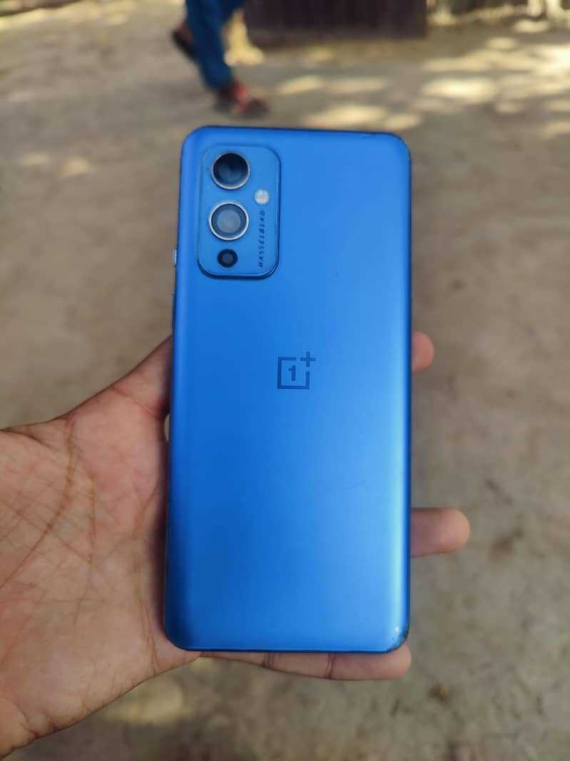 OnePlus 9. 0