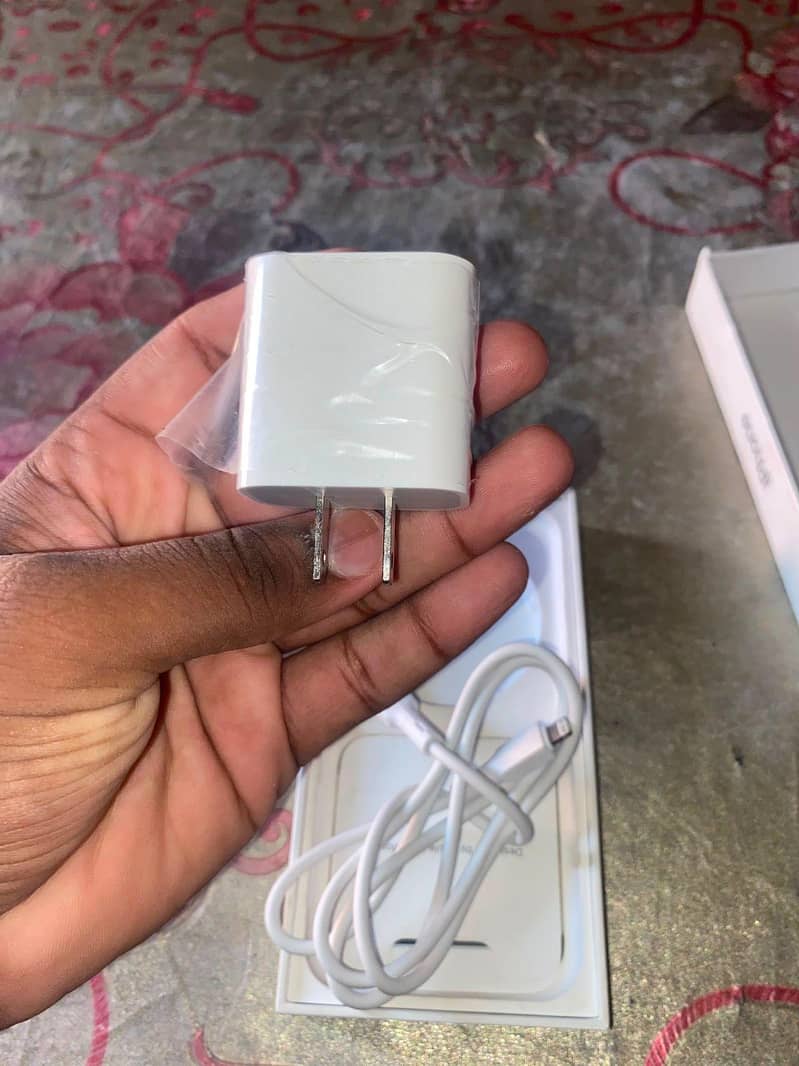 Apple iPhone 11 5