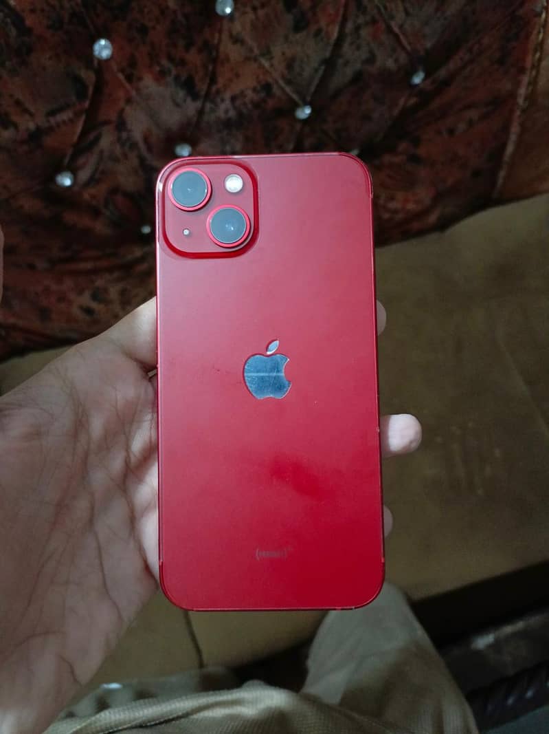 Apple iPhone 13 12