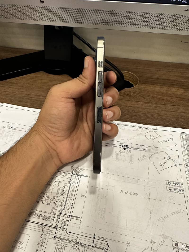 IPhone 13 Pro 1