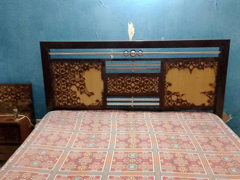 bedroom set , 1