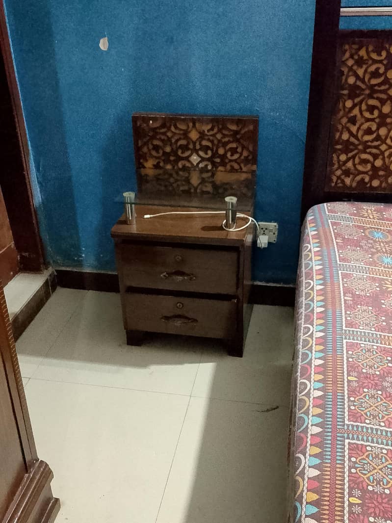 bedroom set , 3