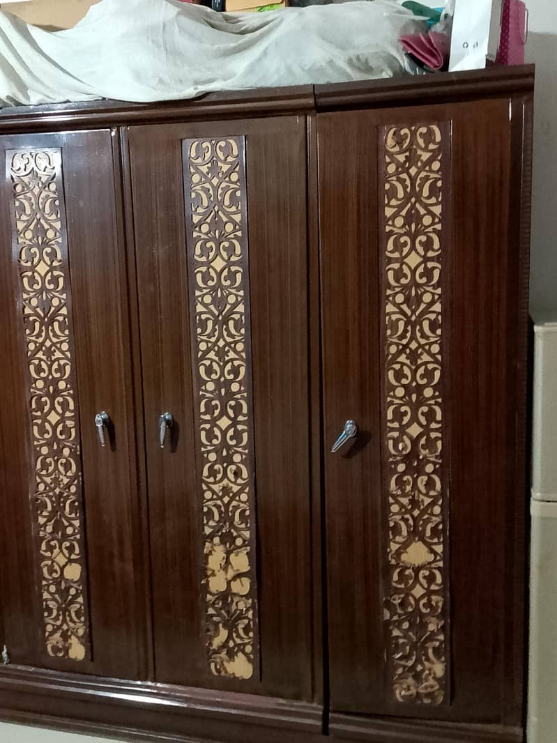 bedroom set , 5