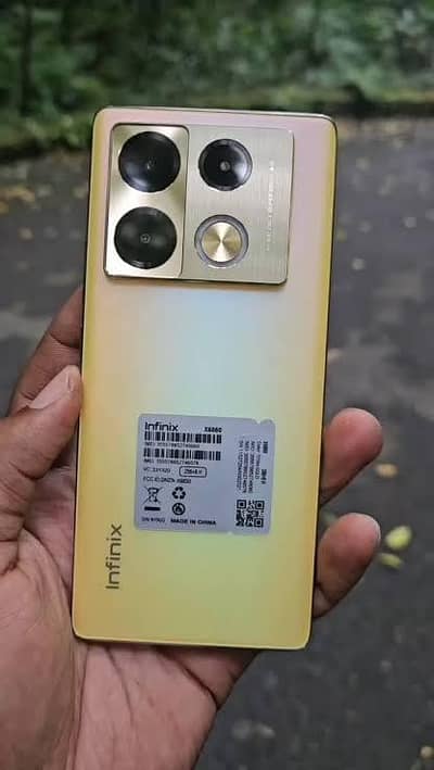 Infinix Note 40 Pro