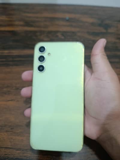 Samsung Galaxy A34 5G – 8GB RAM | 256GB Storage | 10/10 Condition