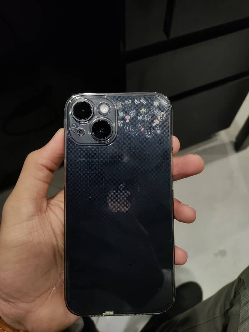 Apple iPhone 14 3