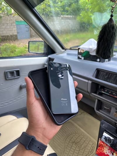 iPhone Xr Non 64 Gb