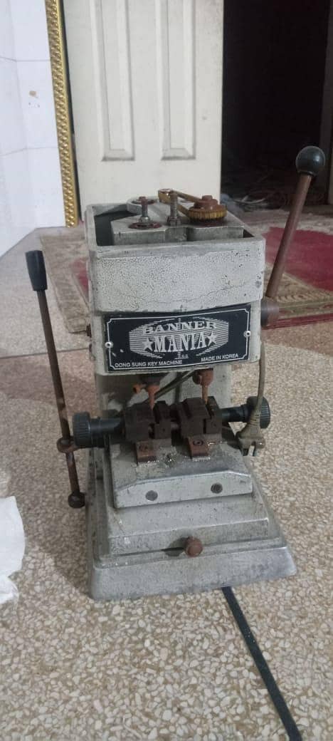 dong keys machine 2