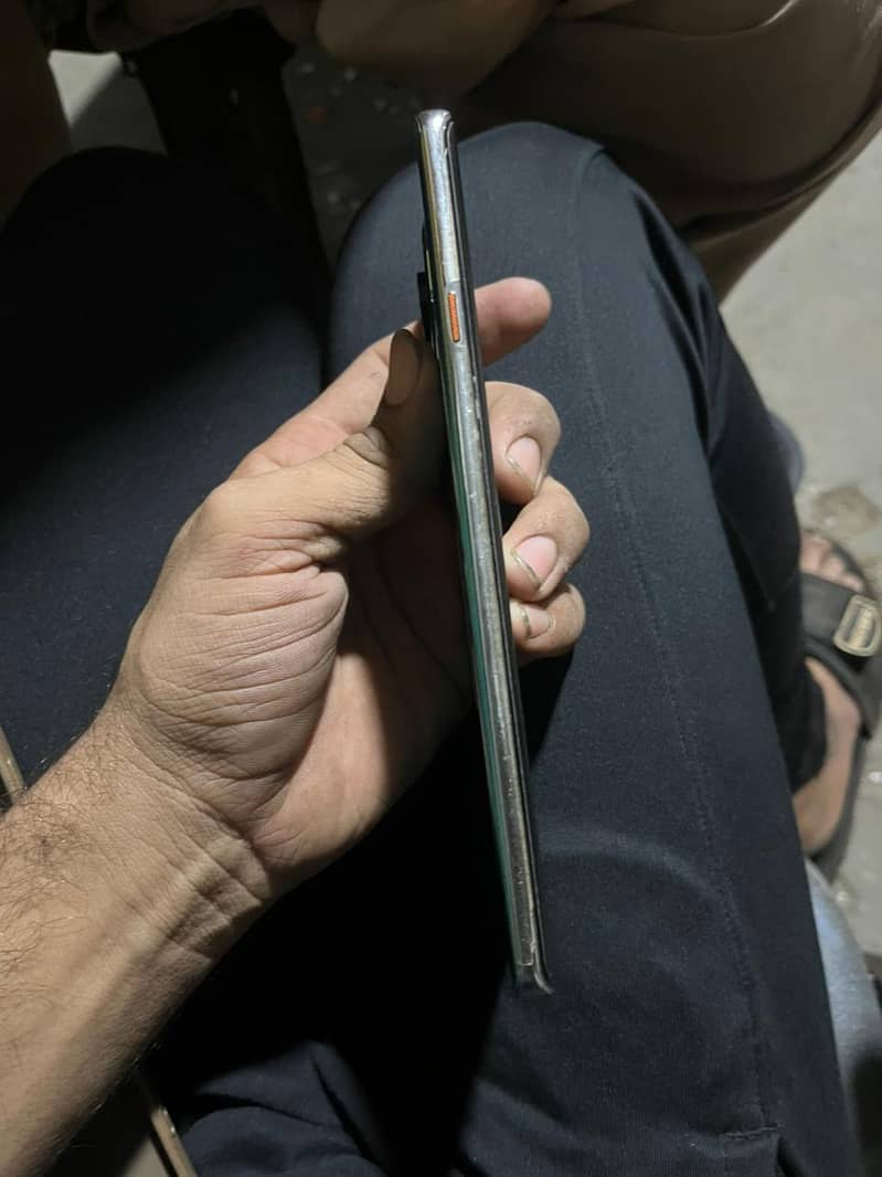 Tecno CAMON 40 Pro 3