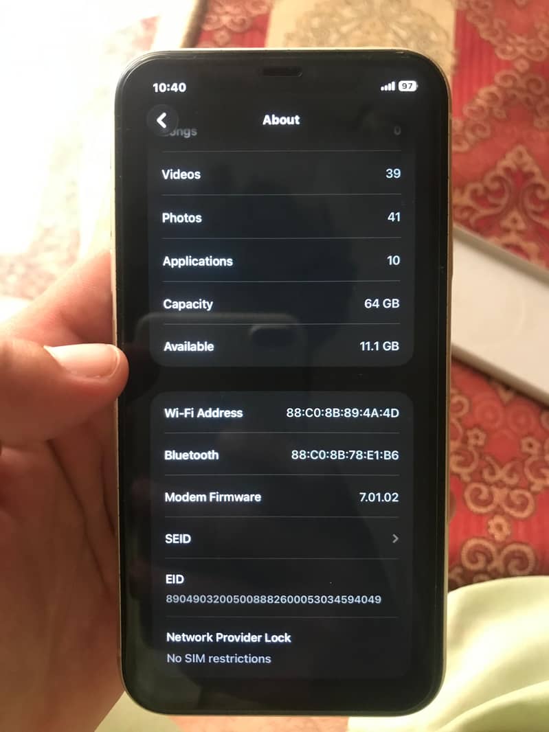 Apple iPhone 11 6