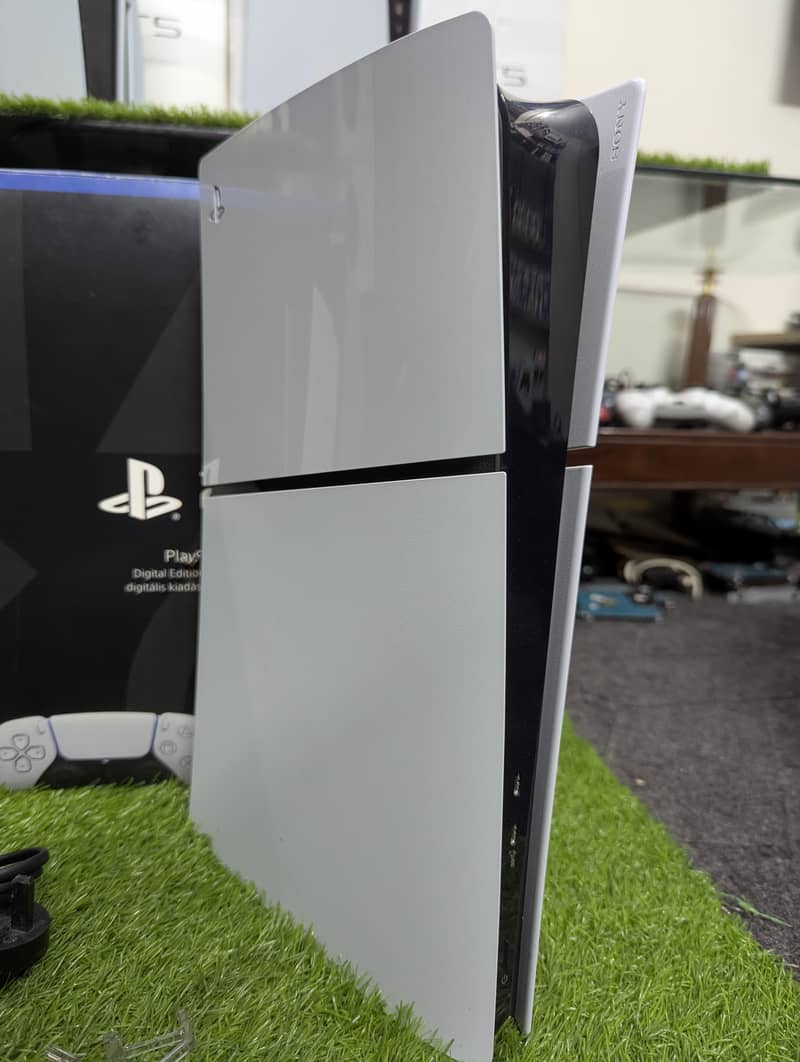 Ps5 Slim 1Tb Disk Edition 2 Controller With Complete Box 2