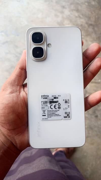 Infinix SMART 10 (4-64) – For Sale
