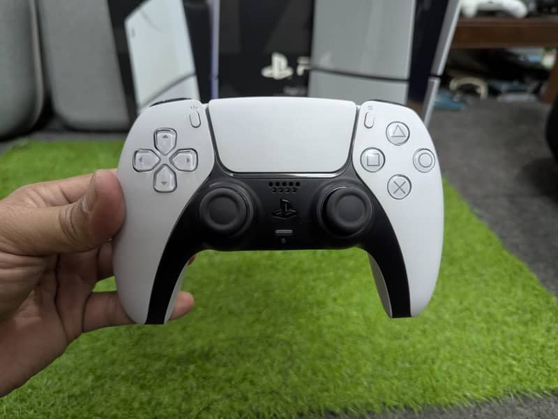 Ps5 Slim 1Tb Disk Edition 2 Controller With Complete Box 2