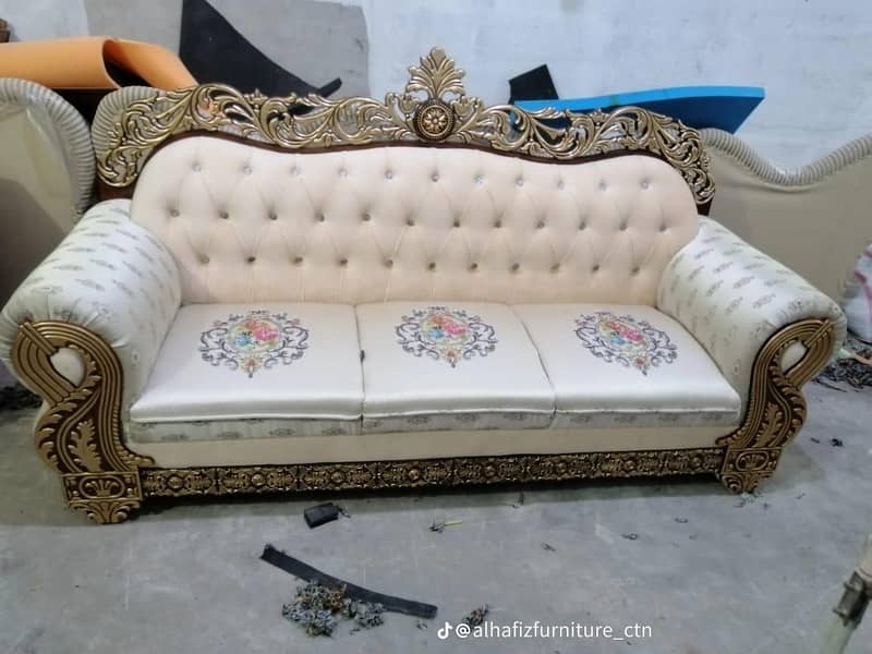 خوبصورت اور معیاری صوفہ کورز – بہترین کوالٹی 4