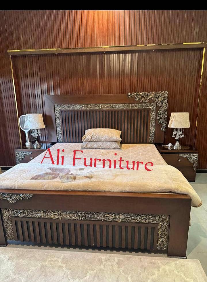 Bed set. Double bed. King bed. 19