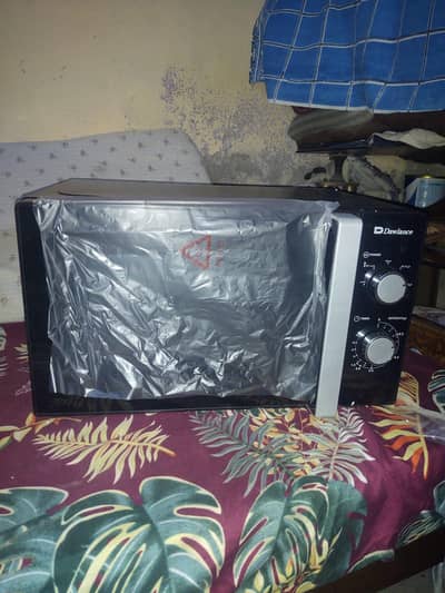 Dawlance Microwave Oven in New Condition