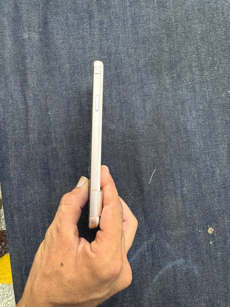 Google pixel 8 1
