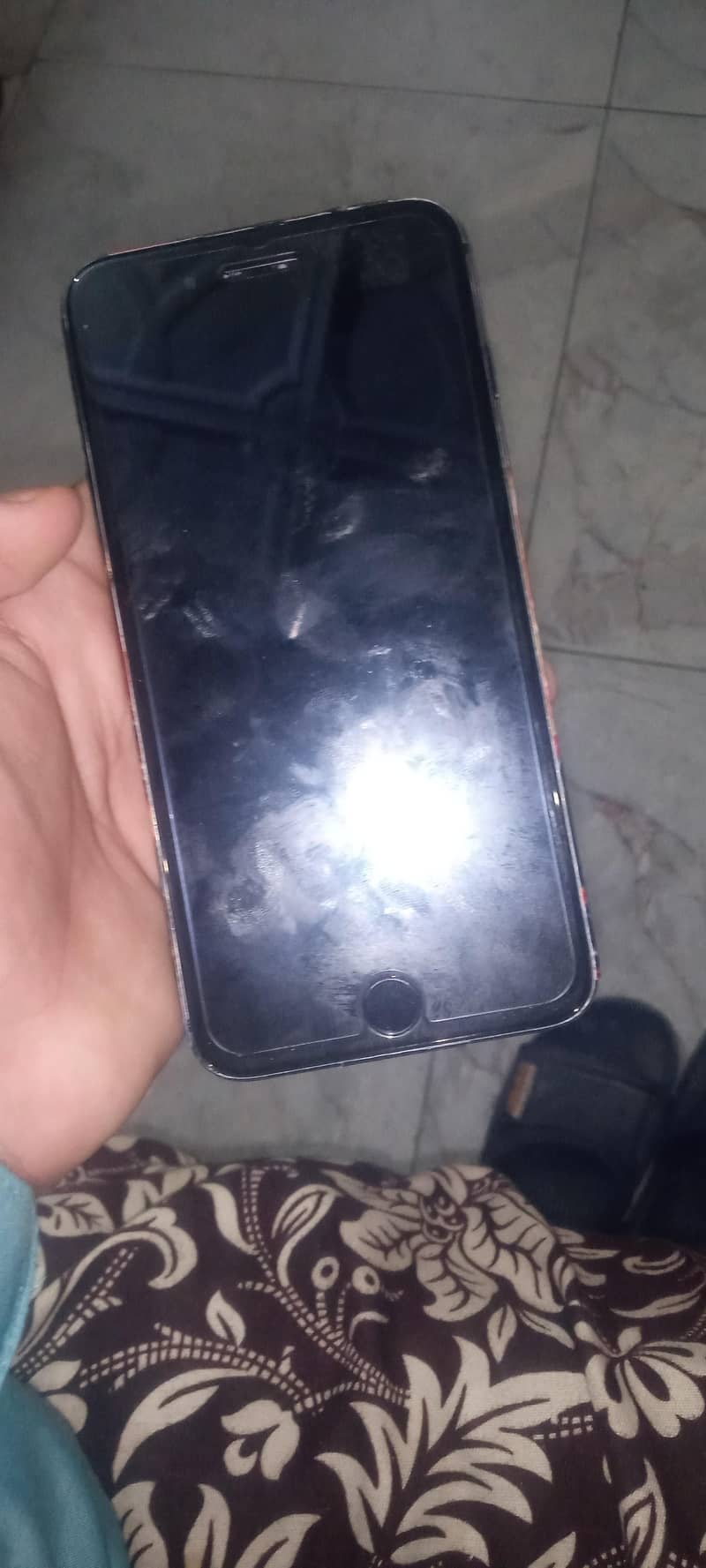 Apple iPhone 7 Plus 1