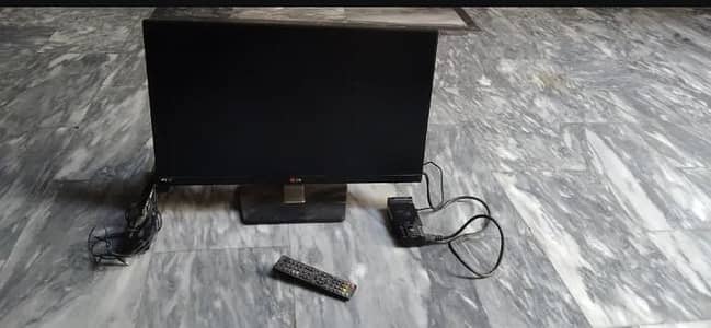 LG ki lcd ha Korea ka model ha watspp 03197157288