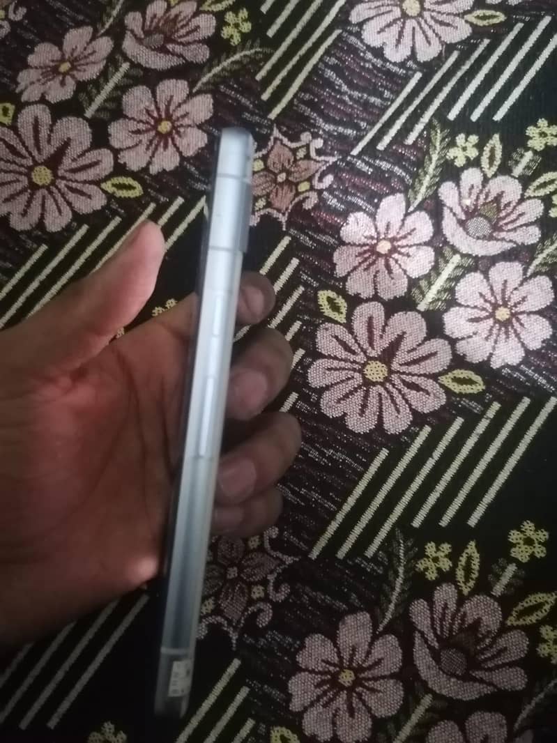 Google Pixel 7a 3