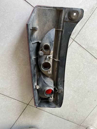Suzuki Alto Japanese 2008 headlights and 1 backlight