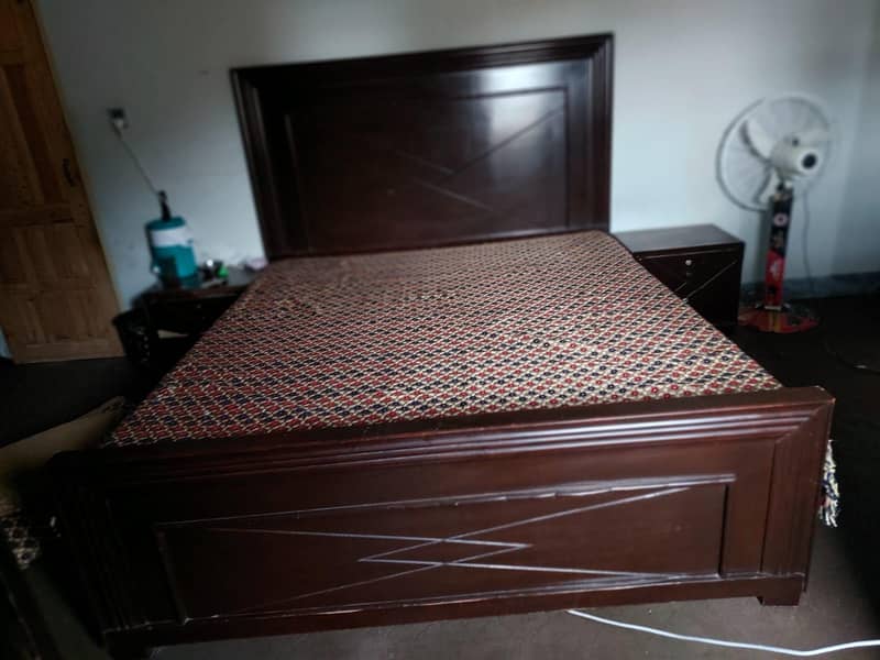 bed and saitable 3