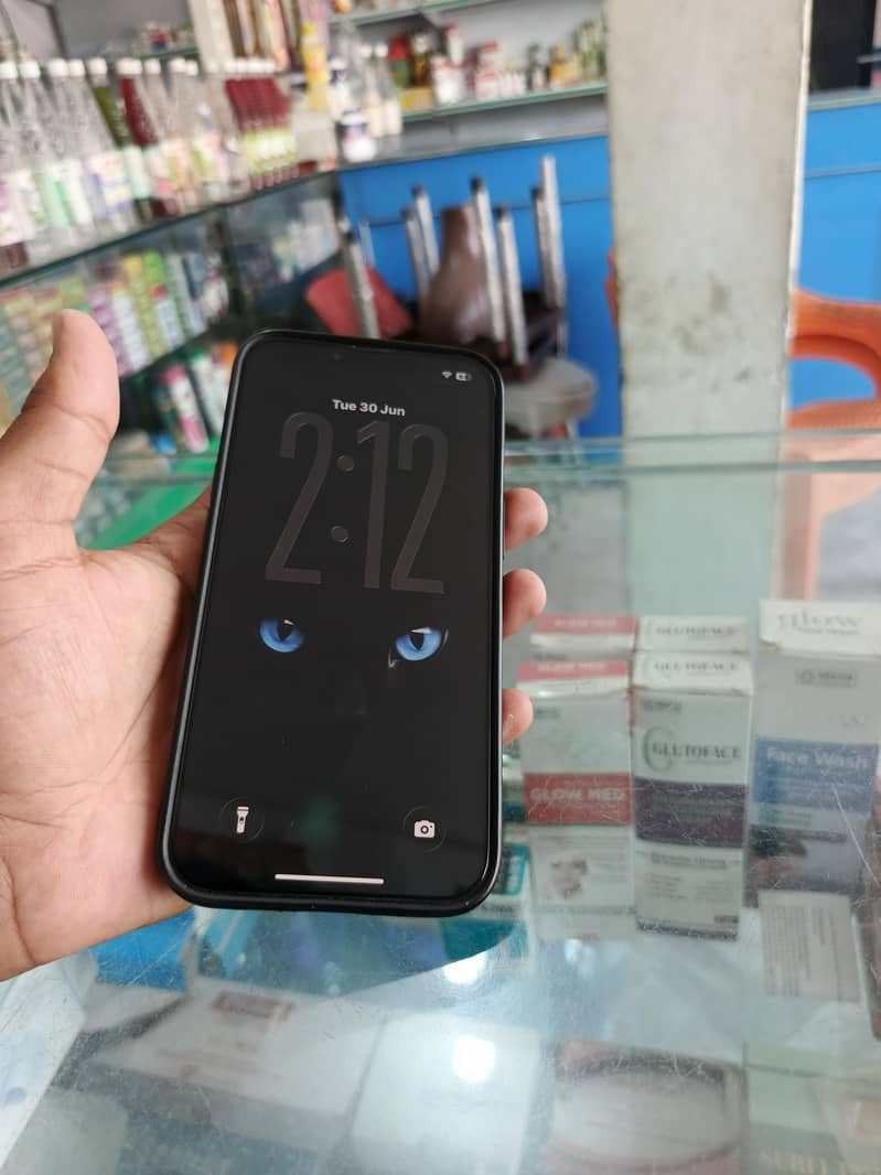 Apple iPhone 13 Pro 1
