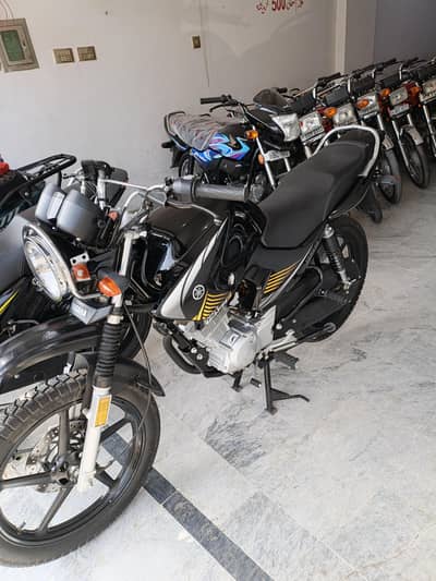 YamaHa yBr G 125cc 2026