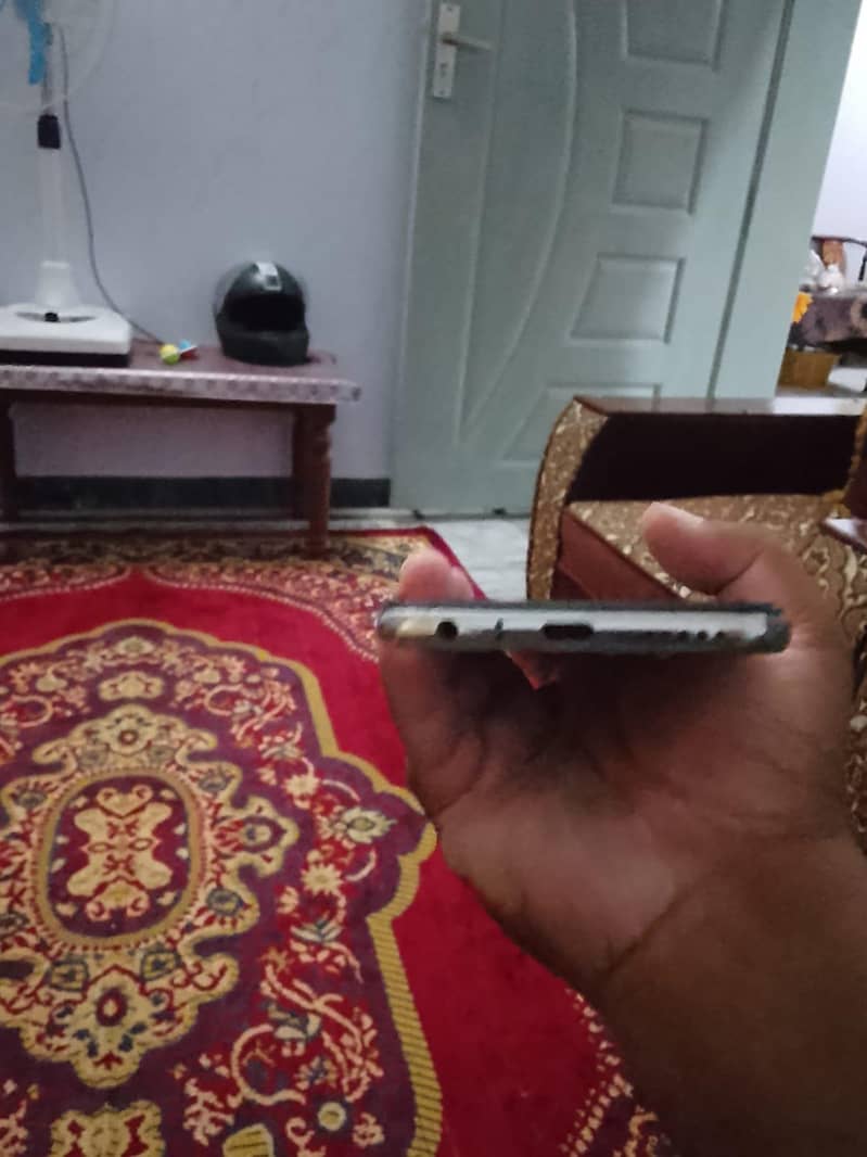 Xiaomi Redmi Note 8 3