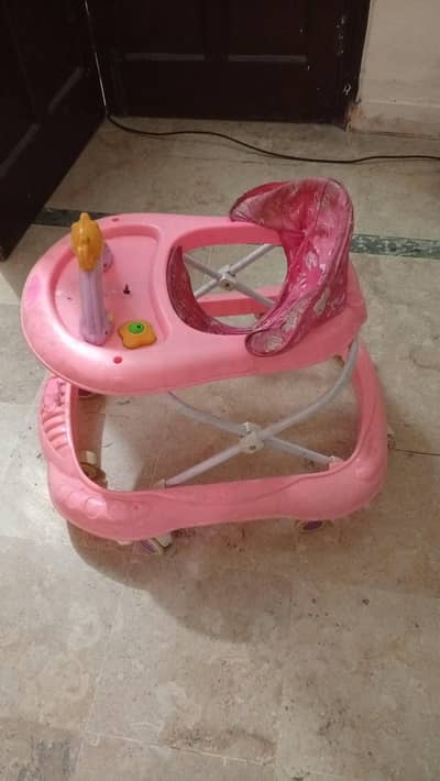 baby walker new in condition no damage in it