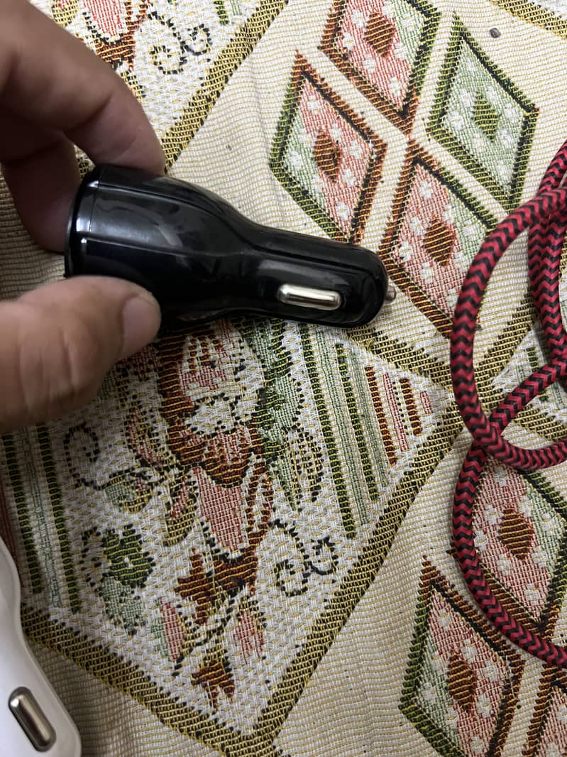 Lightning to type c 4