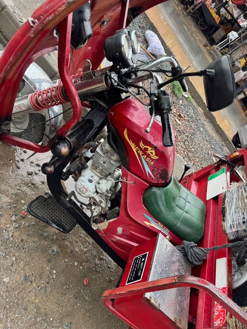 Loader Rickshaw 3