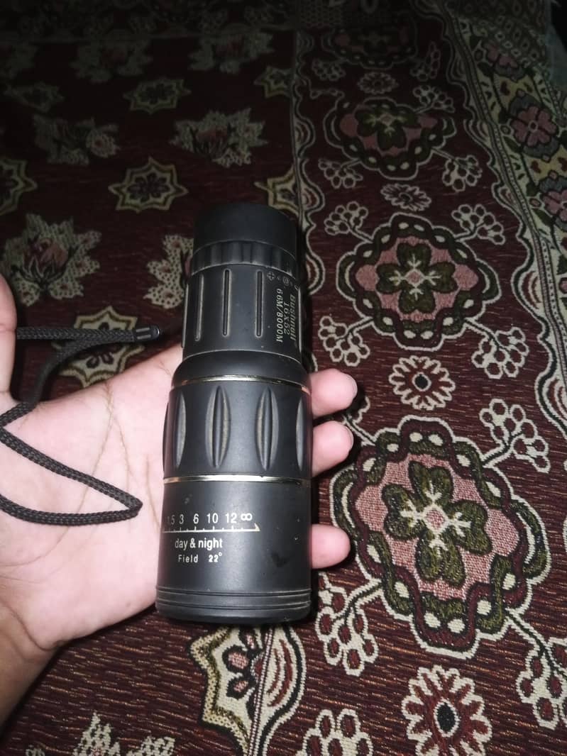 Monocular telescope 0