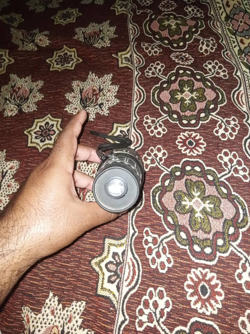 Monocular telescope 1