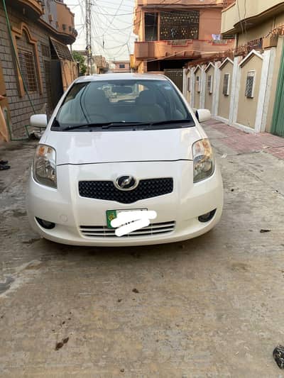 Toyota Vitz 2013