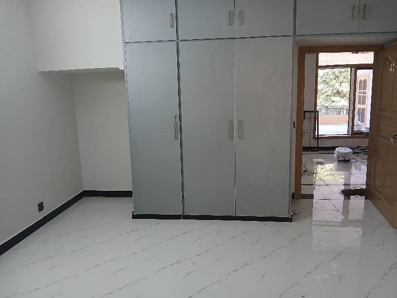 G9/1,40*80,Upper Portion Available 1