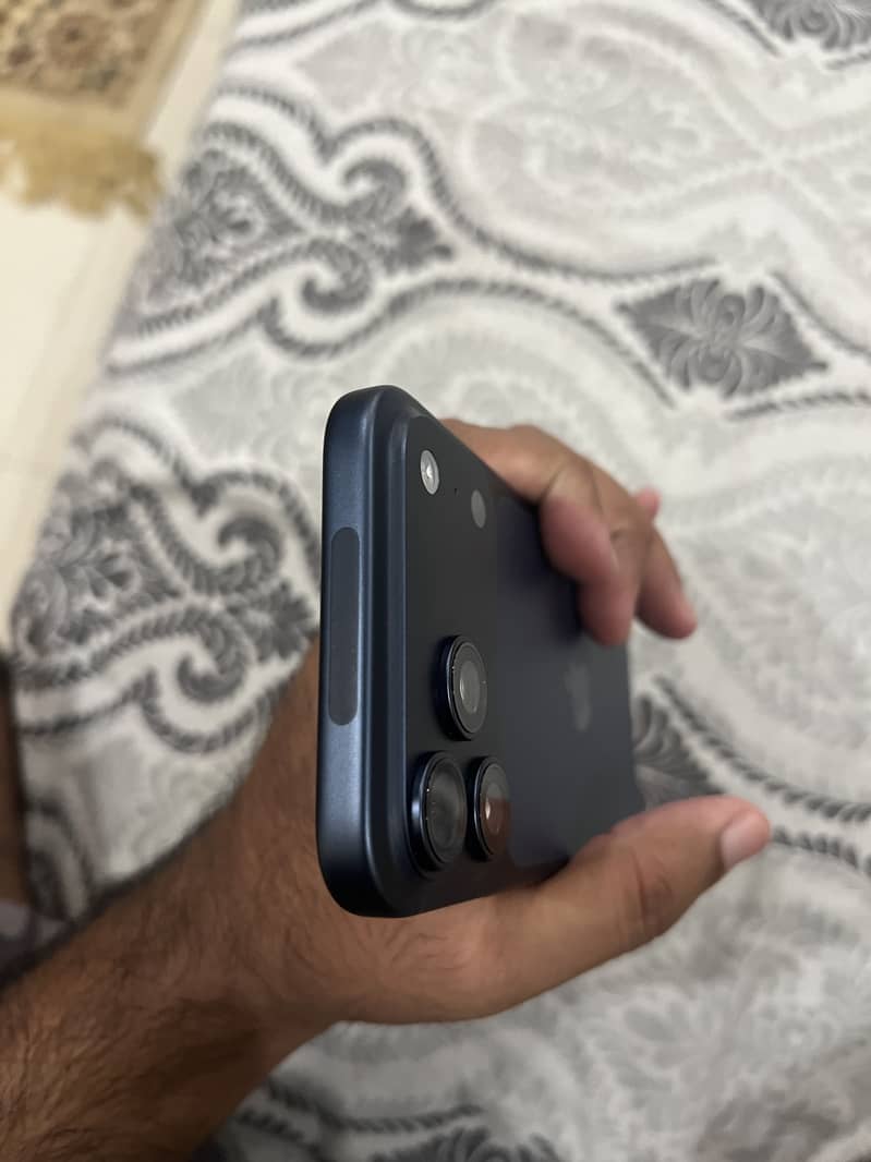 Apple iPhone 17 Pro Max 5