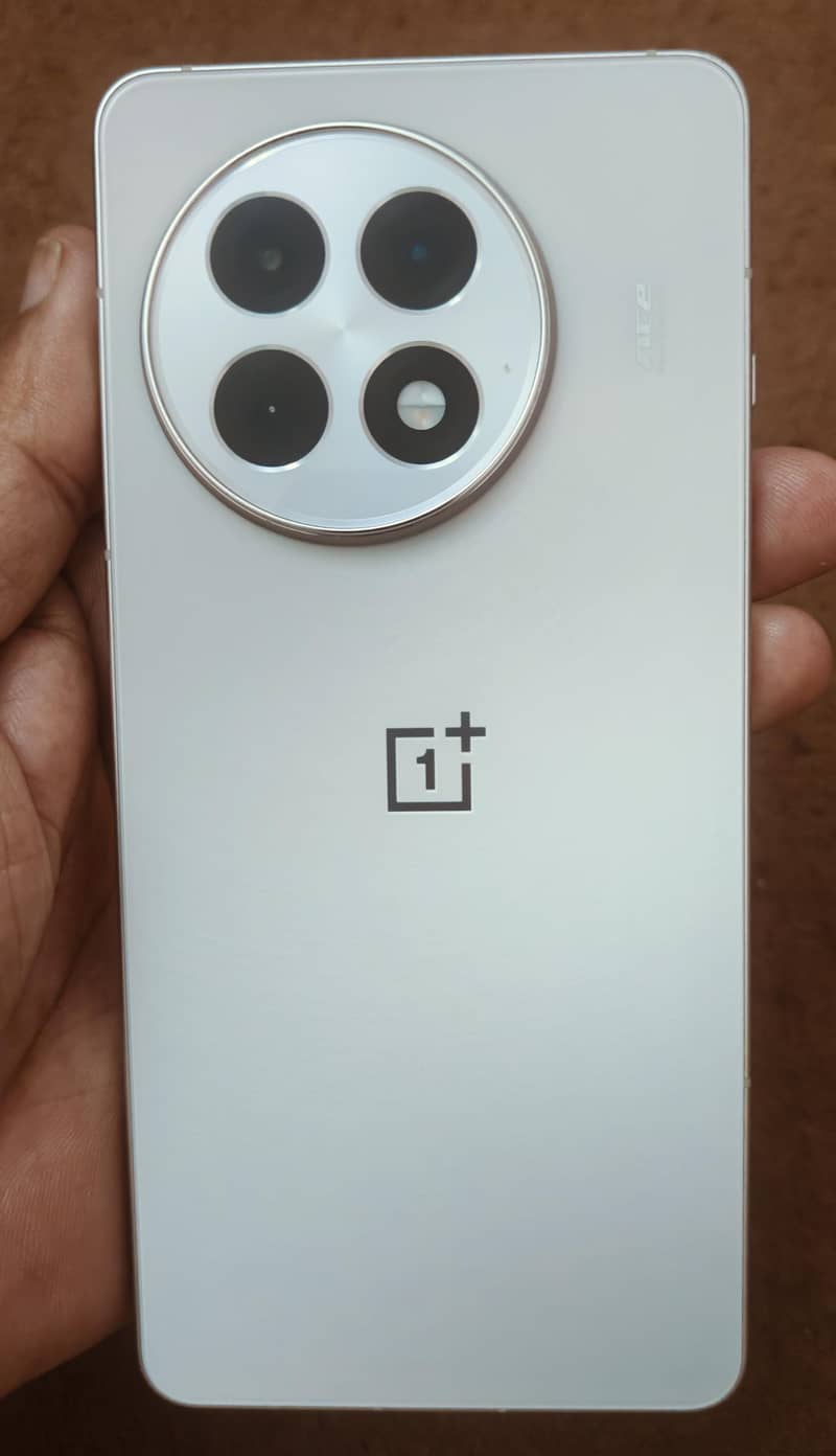 One Plus 13R 3