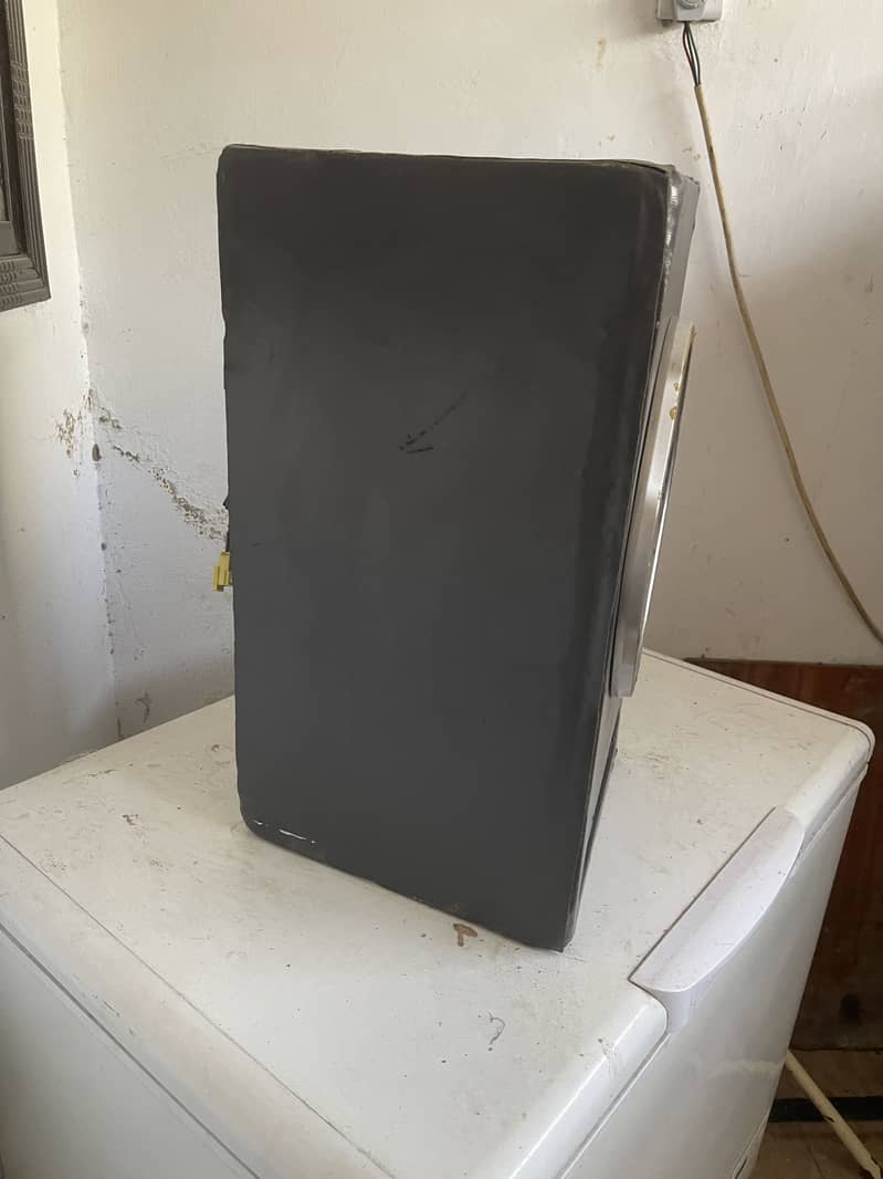 Sony xplod 4