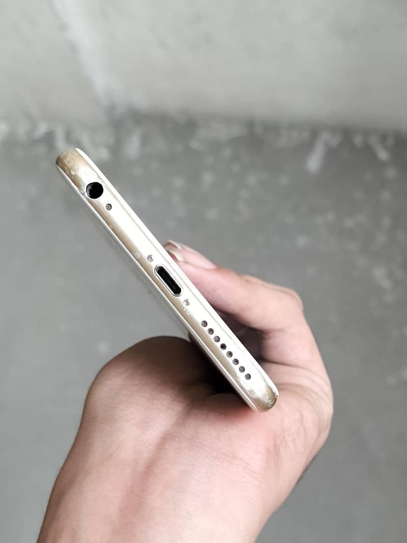 Apple iPhone 6S Plus 1