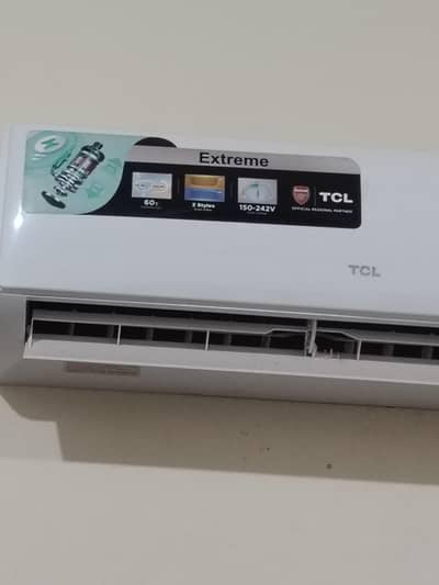 tcl 1.5 ton ac with box
