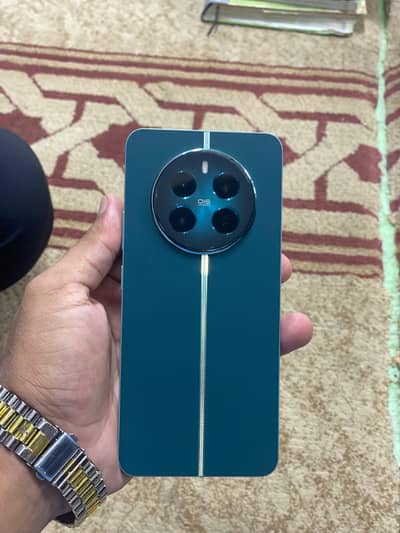 Realme 12 Plus