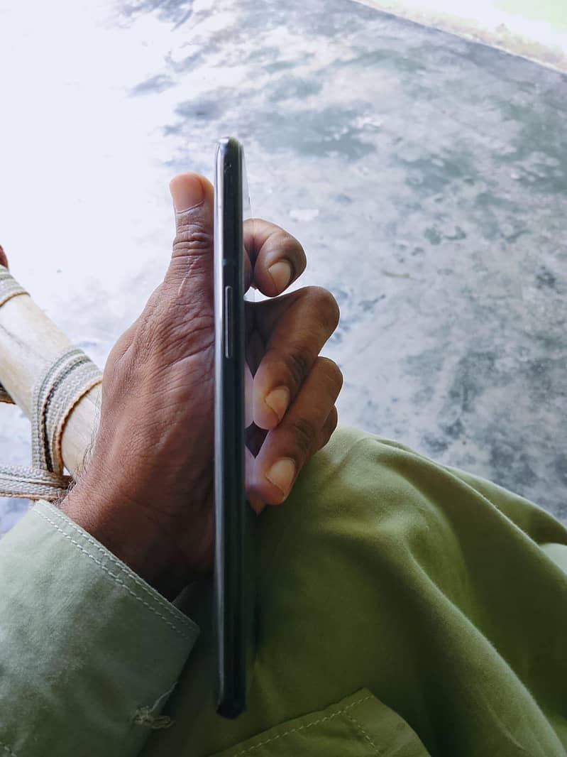 One Plus 6T 2