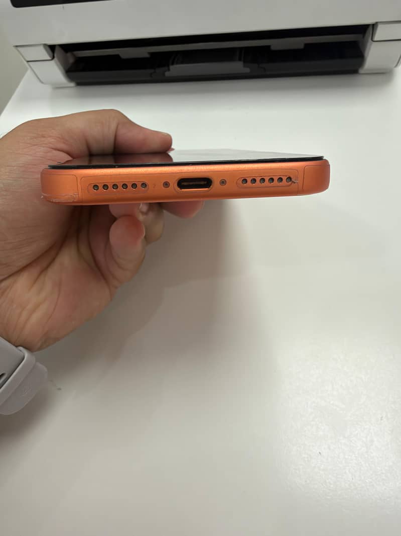 Apple iPhone 17 Pro Max 6