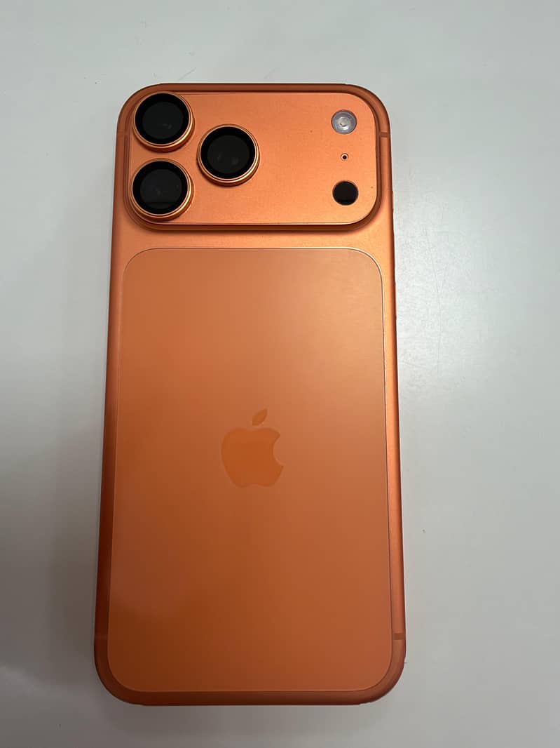 Apple iPhone 17 Pro Max 9