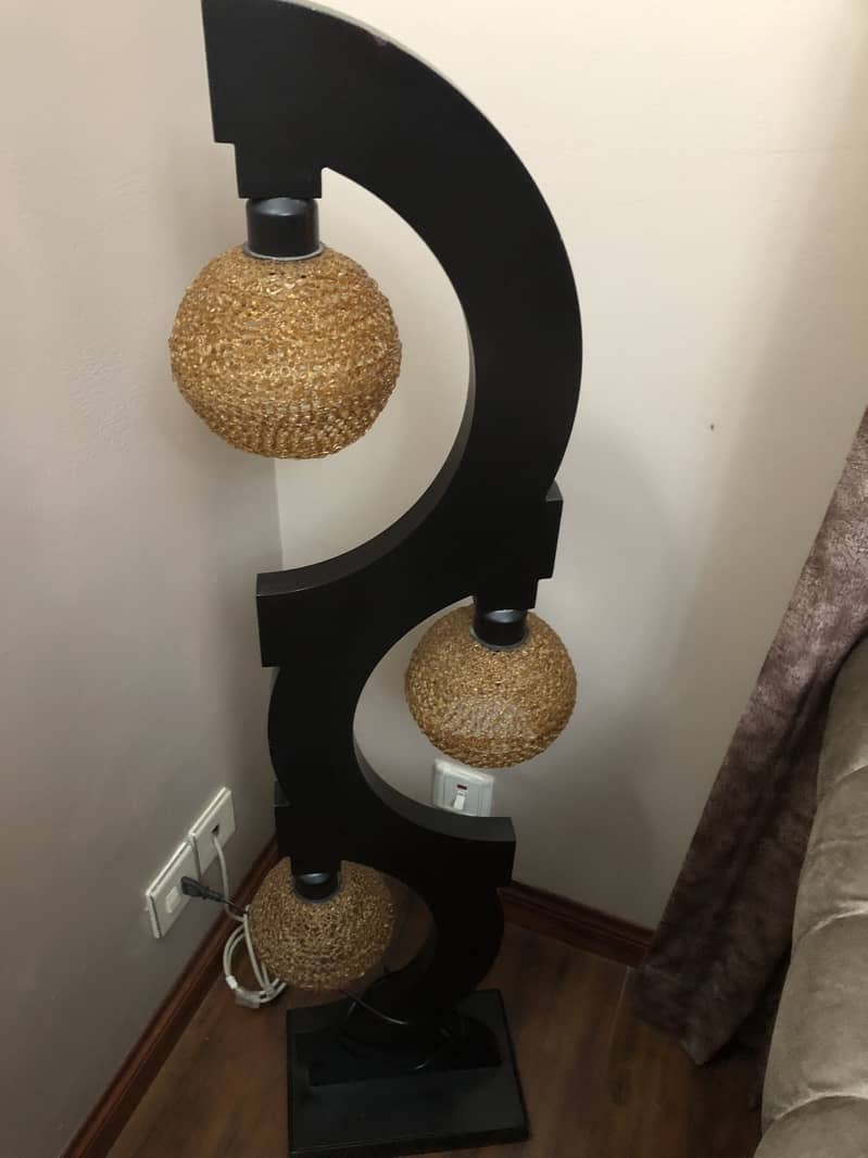 Floor lamp 1